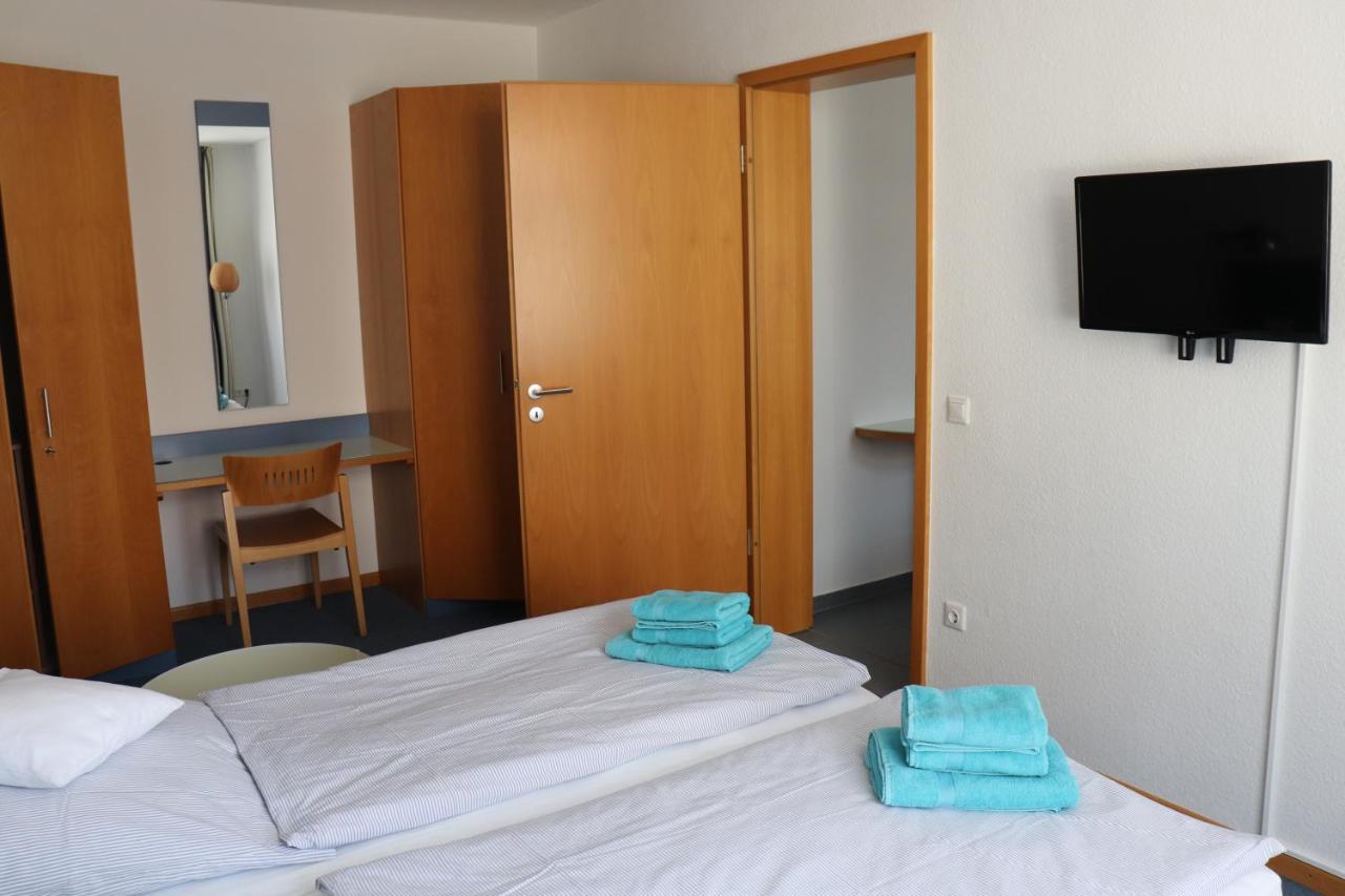 Gaestehaus Germania ヴァンガーオーゲ エクステリア 写真